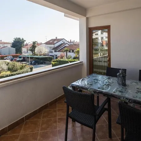 Spacious New App For 5 Persons, Close Beach&city Porec